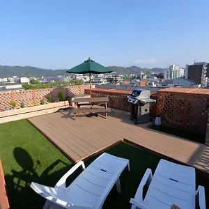 kyoto-imperial-palace-ues.hotels-in-kyoto.org/