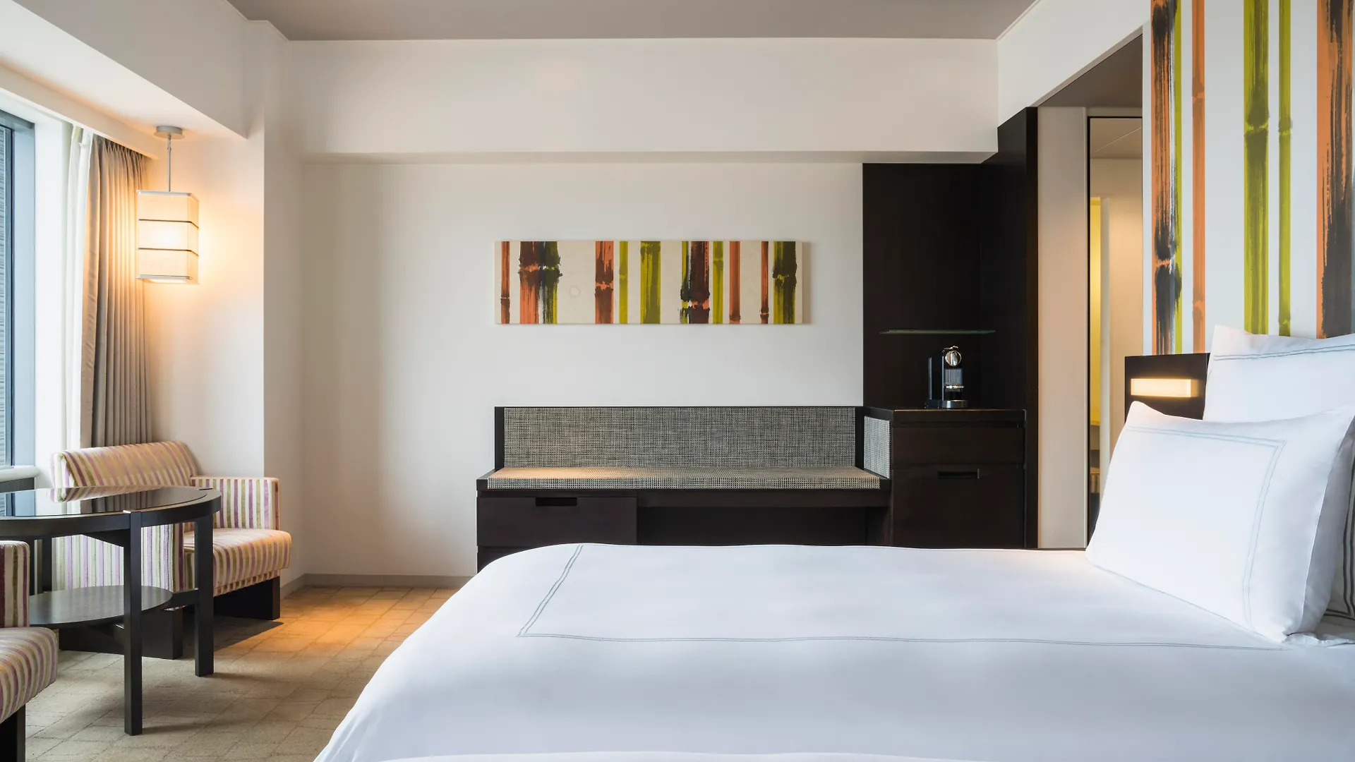 Swissotel Nankai Osaka 5*,