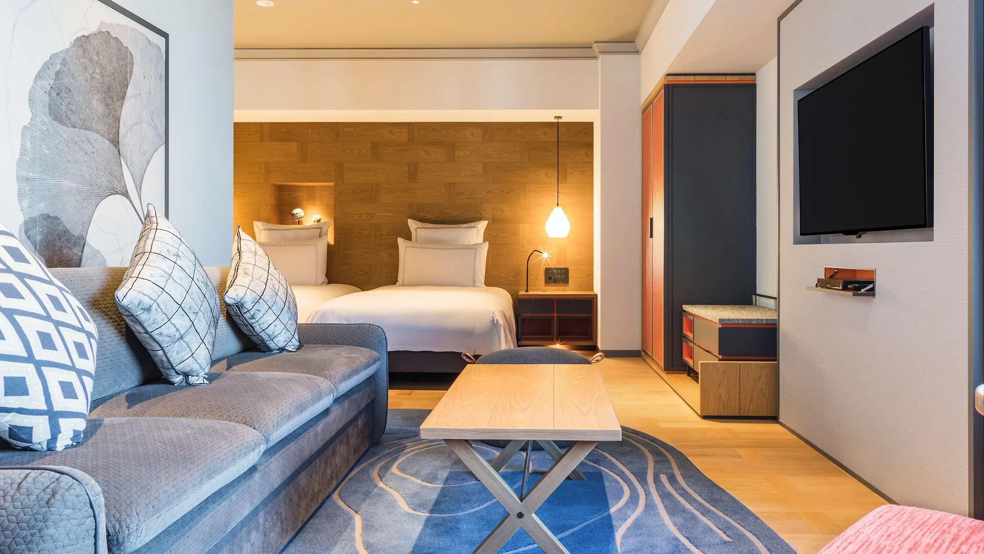 Swissotel Nankai Osaka 5*,