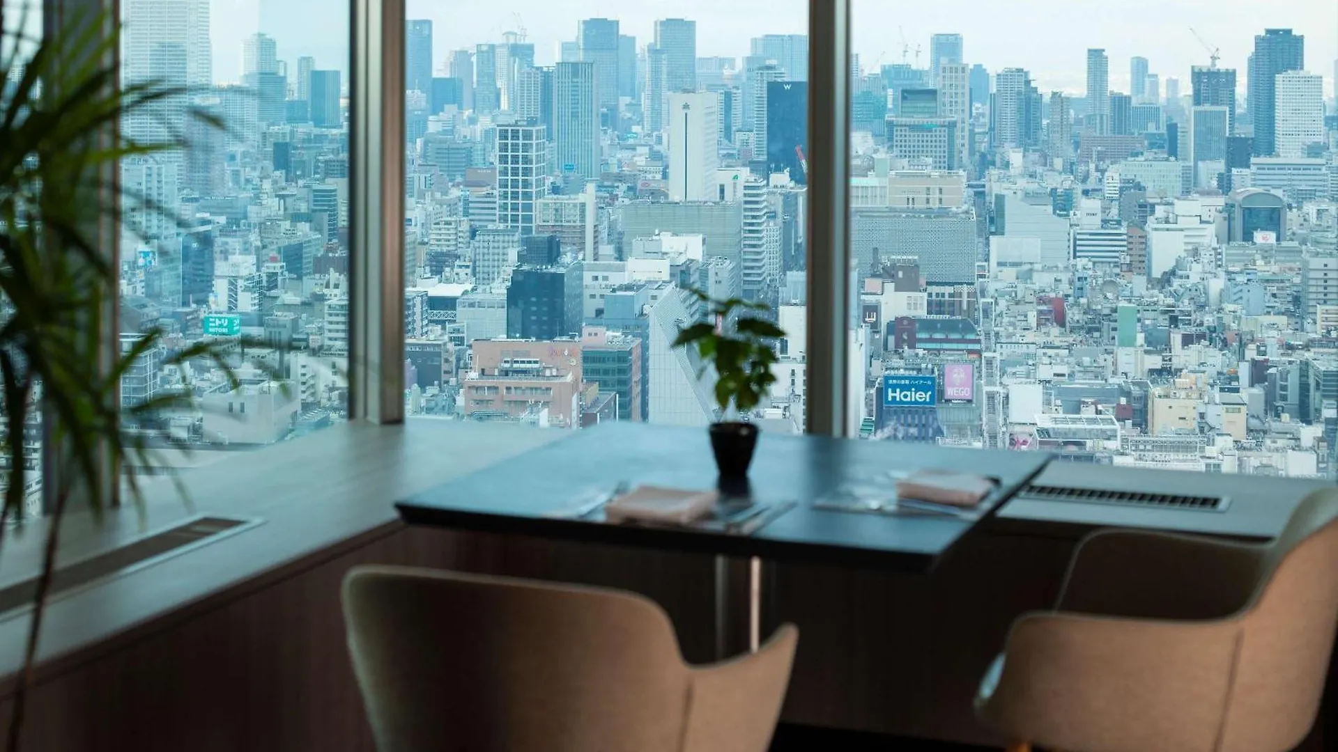 Swissotel Nankai Osaka 5*,  Japón